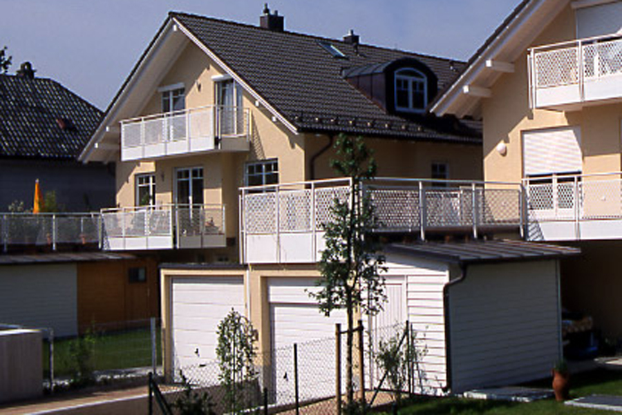 Redlingerstr. 18 und 18a • 81735 München (BJ 2003)